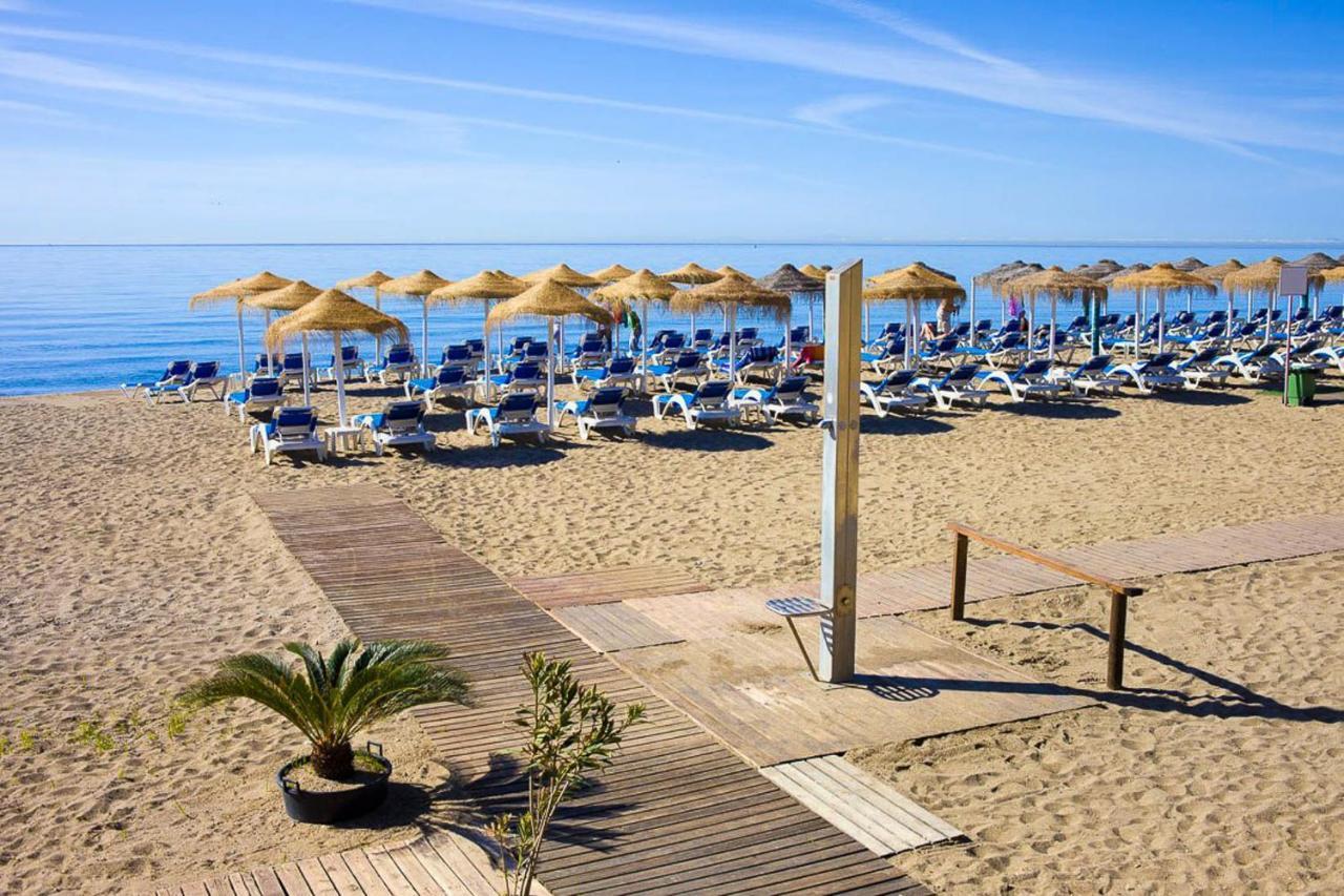 La Farola - Luxury Domotic Flat In Puerto Deportivo Lägenhet Marbella Exteriör bild
