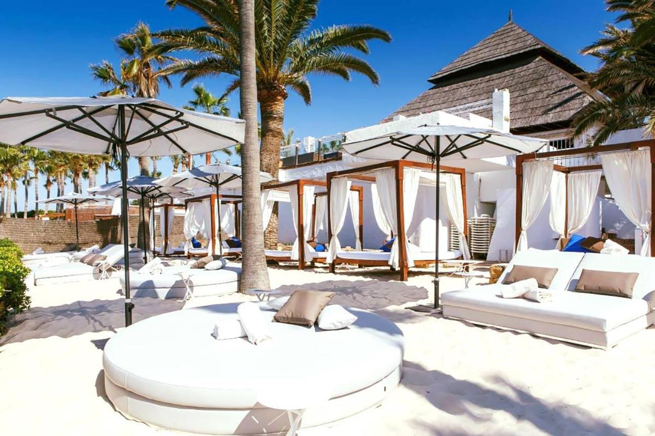 La Farola - Luxury Domotic Flat In Puerto Deportivo Lägenhet Marbella Exteriör bild